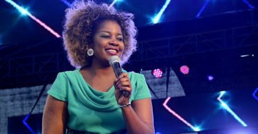 DOWNLOAD MP3 Gloria Muliro - Ndio yako