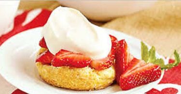 Strawberry & White Chocolate Choux Buns Recipe