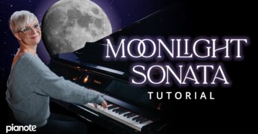 VIDEO: Moonlight Sonata play on Piano