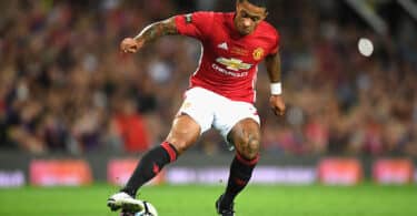 Manchester United linked with move for ex-Red Devil Memphis Depay