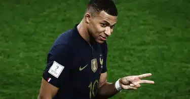 Who is Kylian Mbappe's wife and does he have kids?