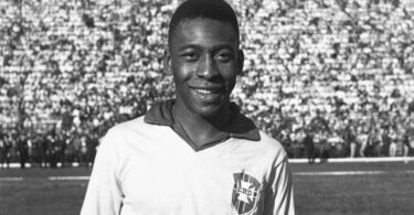 Is Pele the best football player ever?