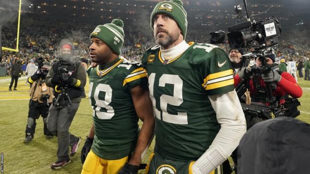 Seahawks Dolphins claim playoff spots as Aaron Rodgers Packers miss out