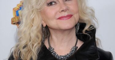 Stella Parton