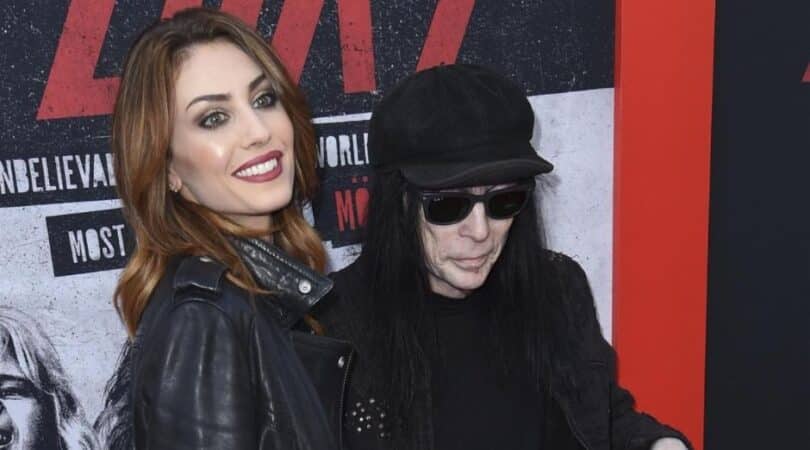 Mick Mars Wife