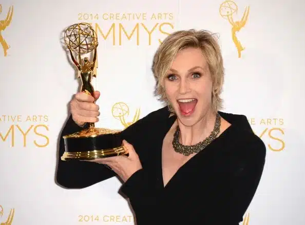 Jane Lynch Net Worth