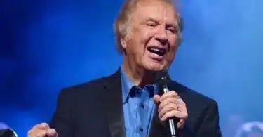 Bill Gaither Net Worth