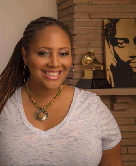 Lalah Hathaway Net Worth