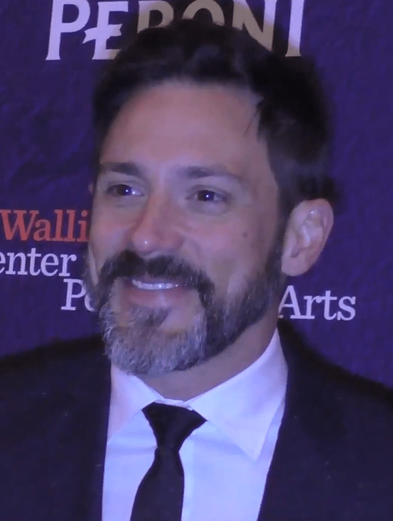 Steve Kazee Net Worth