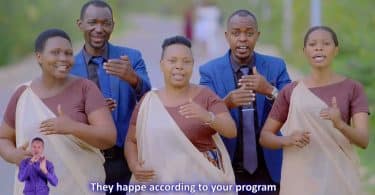 AUDIO Abakurikiye Yesu Family Choir - UWITEKA ARATANGAJE MP3 DOWNLOAD